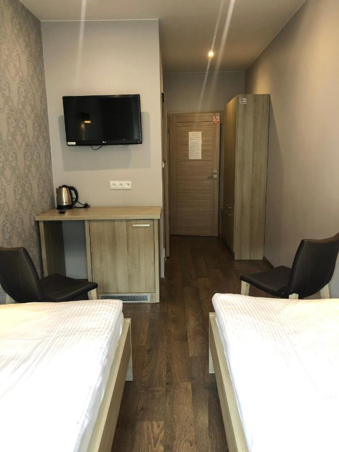 Hostel Promenada Rzeszów Extérieur photo