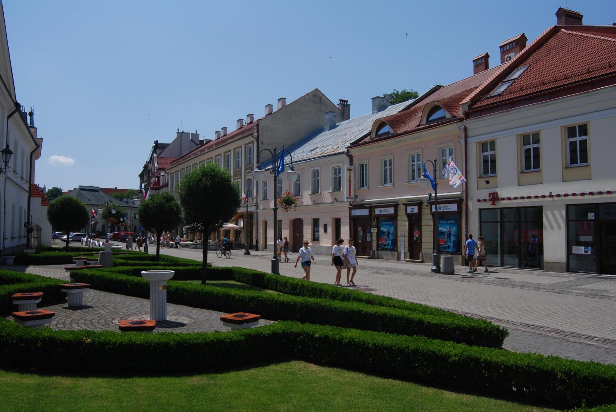 Hostel Promenada Rzeszów Extérieur photo