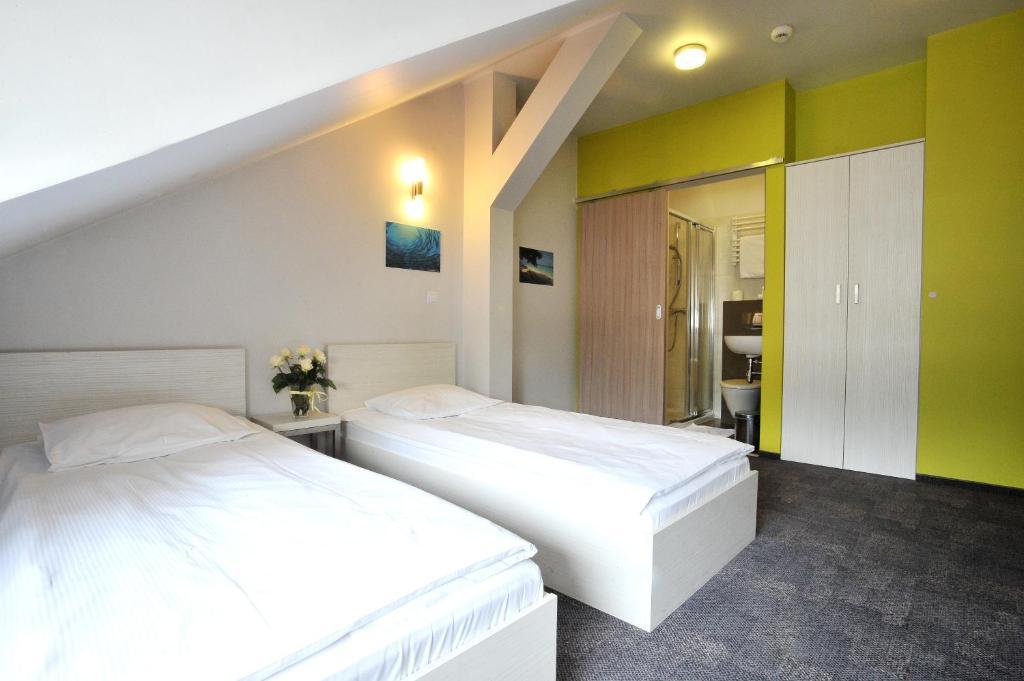 Hostel Promenada Rzeszów Chambre photo